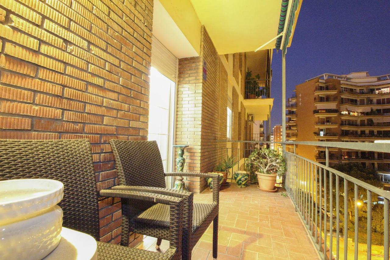 Apartamento La Feria Daire Sevilla Dış mekan fotoğraf