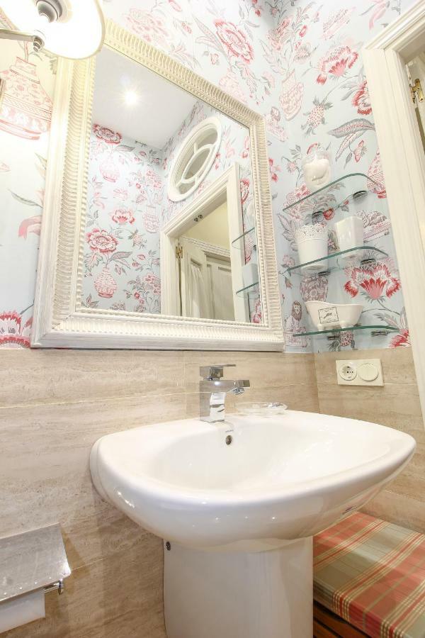 Apartamento La Feria Daire Sevilla Dış mekan fotoğraf